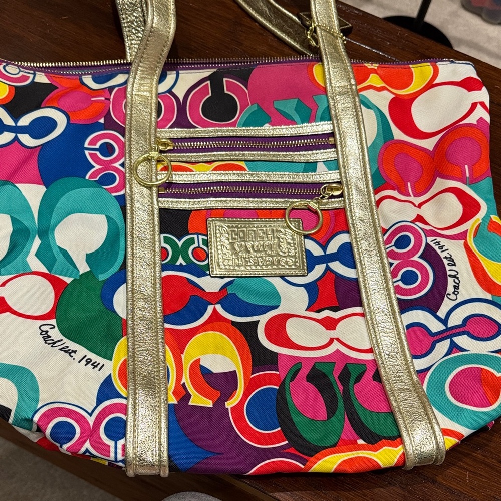 Coach Certified Authentic Multicolor Signature Tote with Gold Leather Straps - Picture 12 of 14